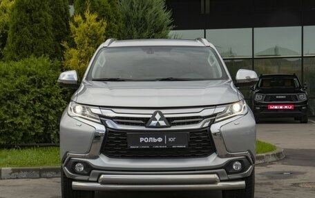 Mitsubishi Pajero Sport III рестайлинг, 2018 год, 2 595 000 рублей, 2 фотография