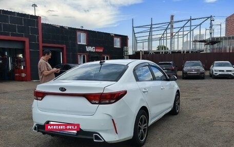 KIA Rio IV, 2020 год, 1 000 000 рублей, 6 фотография