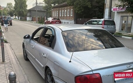 Hyundai Sonata IV рестайлинг, 2004 год, 260 000 рублей, 4 фотография