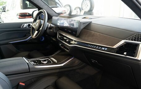 BMW X7, 2024 год, 17 650 000 рублей, 18 фотография