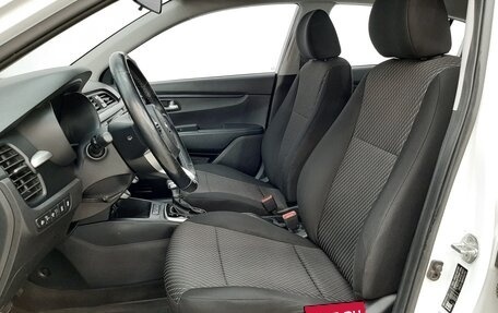 KIA Rio IV, 2019 год, 1 390 000 рублей, 10 фотография