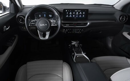 KIA K3, 2024 год, 2 464 000 рублей, 6 фотография