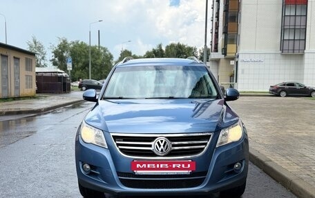 Volkswagen Tiguan I, 2010 год, 799 000 рублей, 2 фотография
