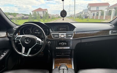 Mercedes-Benz E-Класс, 2013 год, 2 300 000 рублей, 17 фотография