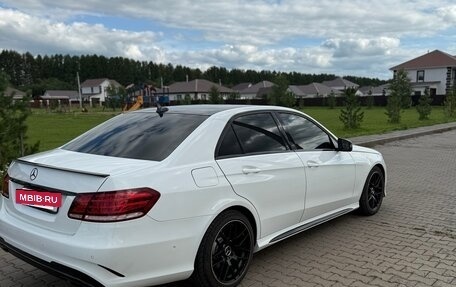 Mercedes-Benz E-Класс, 2013 год, 2 300 000 рублей, 14 фотография