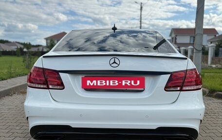 Mercedes-Benz E-Класс, 2013 год, 2 300 000 рублей, 13 фотография