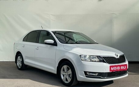 Skoda Rapid I, 2018 год, 1 320 000 рублей, 2 фотография
