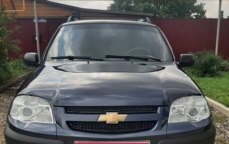 Chevrolet Niva I рестайлинг, 2013 год, 555 000 рублей, 1 фотография