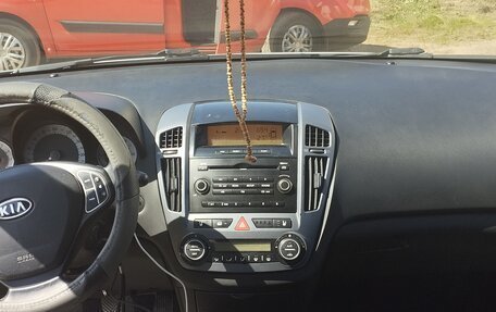 KIA cee'd I рестайлинг, 2009 год, 650 000 рублей, 5 фотография