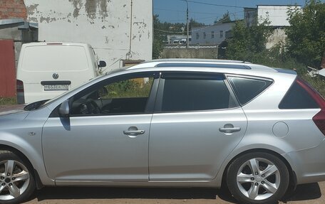 KIA cee'd I рестайлинг, 2009 год, 650 000 рублей, 10 фотография