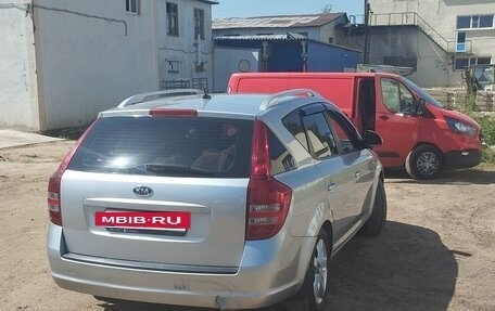 KIA cee'd I рестайлинг, 2009 год, 650 000 рублей, 14 фотография