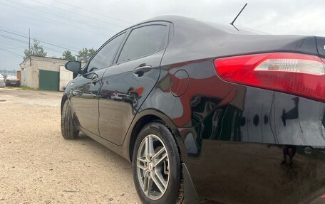 KIA Rio III рестайлинг, 2011 год, 750 000 рублей, 3 фотография