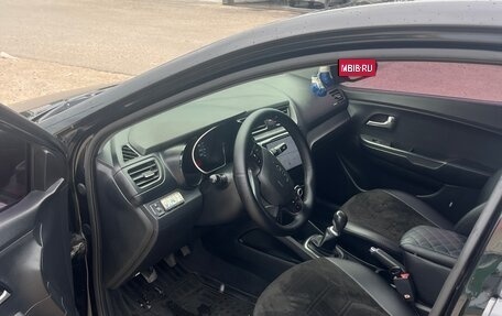 KIA Rio III рестайлинг, 2011 год, 750 000 рублей, 24 фотография