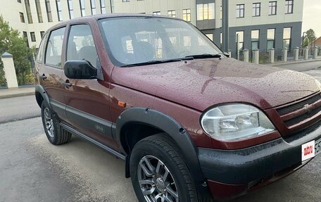 Chevrolet Niva I рестайлинг, 2004 год, 350 000 рублей, 3 фотография