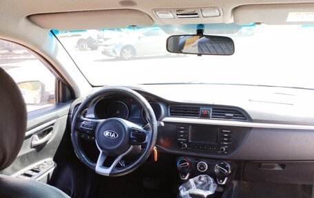 KIA Rio IV, 2019 год, 760 000 рублей, 6 фотография