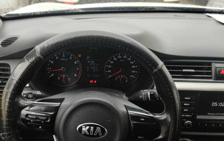 KIA Rio IV, 2019 год, 800 000 рублей, 10 фотография
