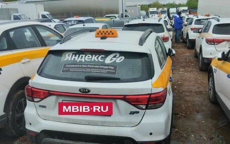 KIA Rio IV, 2019 год, 800 000 рублей, 4 фотография