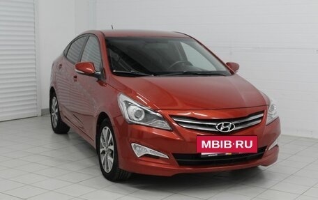 Hyundai Solaris II рестайлинг, 2015 год, 850 000 рублей, 3 фотография