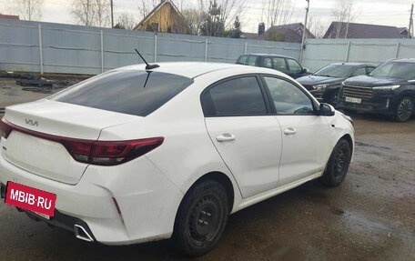 KIA Rio IV, 2021 год, 1 350 000 рублей, 2 фотография