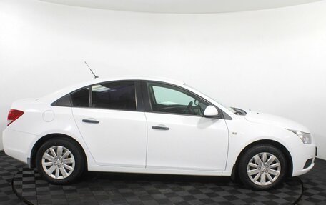 Chevrolet Cruze II, 2010 год, 495 000 рублей, 4 фотография