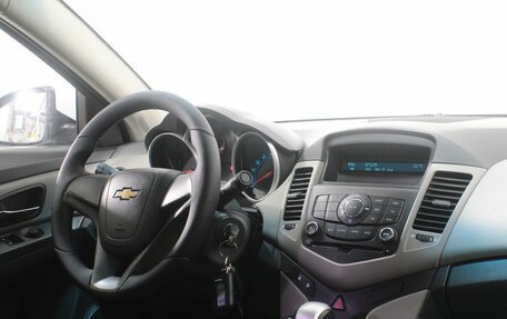 Chevrolet Cruze II, 2010 год, 495 000 рублей, 11 фотография