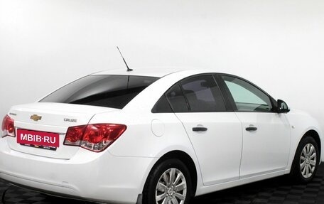 Chevrolet Cruze II, 2010 год, 495 000 рублей, 6 фотография
