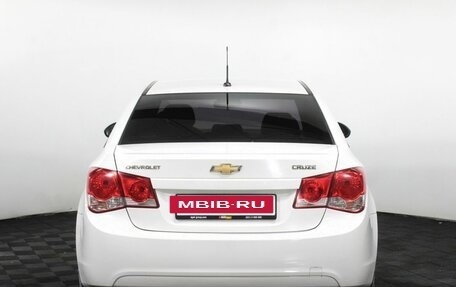 Chevrolet Cruze II, 2010 год, 495 000 рублей, 7 фотография