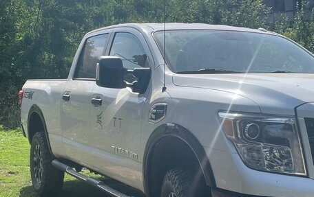 Nissan Titan II, 2019 год, 2 000 000 рублей, 2 фотография