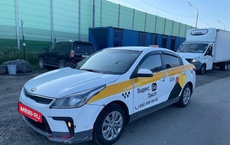 KIA Rio IV, 2019 год, 900 000 рублей, 3 фотография