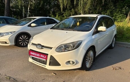 Ford Focus III, 2013 год, 580 000 рублей, 2 фотография