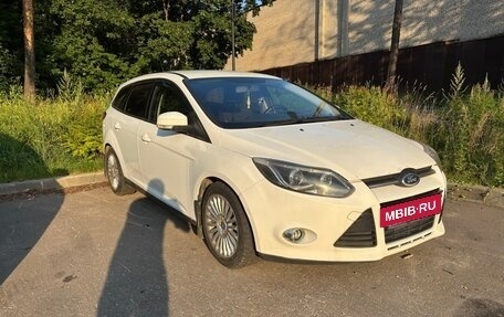 Ford Focus III, 2013 год, 580 000 рублей, 3 фотография