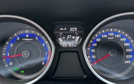 Hyundai Elantra V, 2015 год, 1 290 000 рублей, 9 фотография