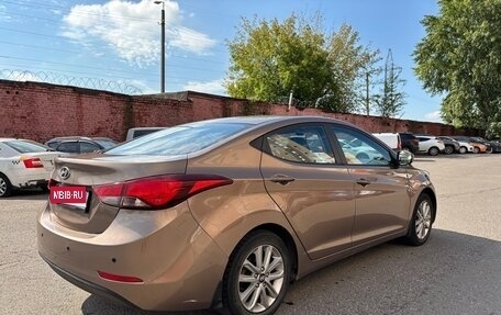 Hyundai Elantra V, 2015 год, 1 290 000 рублей, 2 фотография