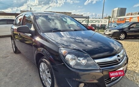 Opel Astra J, 2013 год, 655 000 рублей, 3 фотография