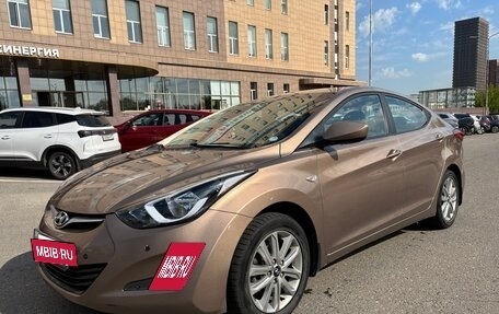 Hyundai Elantra V, 2015 год, 1 290 000 рублей, 4 фотография