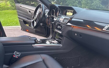 Mercedes-Benz E-Класс, 2013 год, 2 250 000 рублей, 9 фотография
