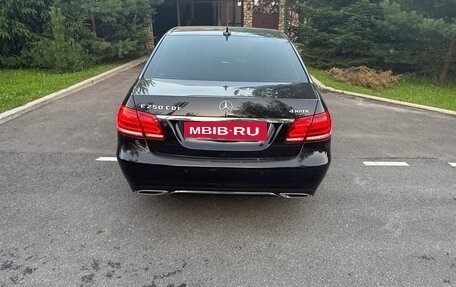 Mercedes-Benz E-Класс, 2013 год, 2 250 000 рублей, 3 фотография