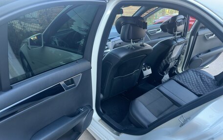 Mercedes-Benz C-Класс, 2011 год, 1 550 000 рублей, 12 фотография
