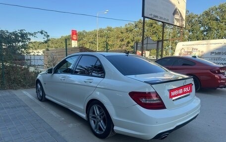 Mercedes-Benz C-Класс, 2011 год, 1 550 000 рублей, 6 фотография