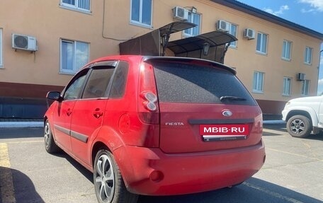 Ford Fiesta, 2006 год, 300 000 рублей, 3 фотография
