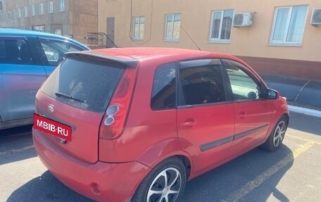 Ford Fiesta, 2006 год, 300 000 рублей, 4 фотография