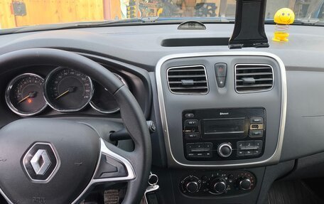 Renault Logan II, 2020 год, 1 080 000 рублей, 2 фотография