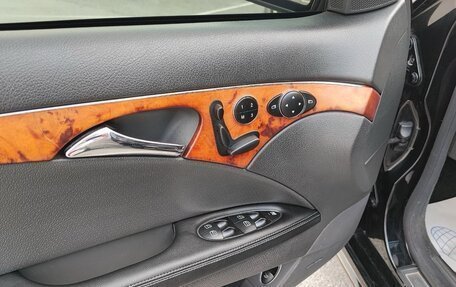 Mercedes-Benz E-Класс, 2004 год, 1 600 000 рублей, 17 фотография