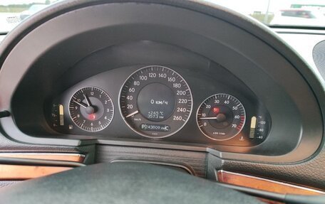 Mercedes-Benz E-Класс, 2004 год, 1 600 000 рублей, 21 фотография