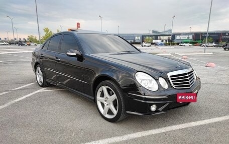 Mercedes-Benz E-Класс, 2004 год, 1 600 000 рублей, 15 фотография