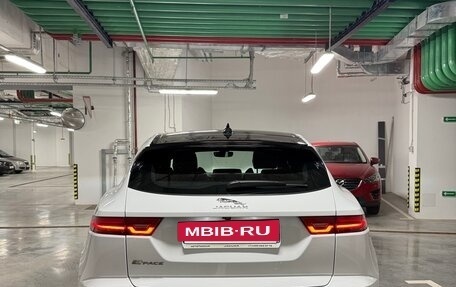 Jaguar E-Pace, 2021 год, 5 500 000 рублей, 4 фотография