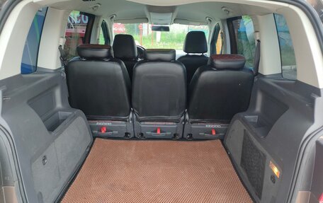 Volkswagen Touran III, 2012 год, 850 000 рублей, 15 фотография