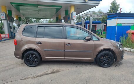 Volkswagen Touran III, 2012 год, 850 000 рублей, 8 фотография