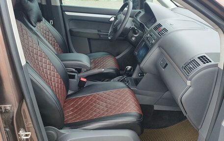 Volkswagen Touran III, 2012 год, 850 000 рублей, 12 фотография