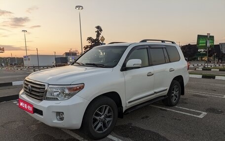 Toyota Land Cruiser 200, 2012 год, 3 300 000 рублей, 3 фотография